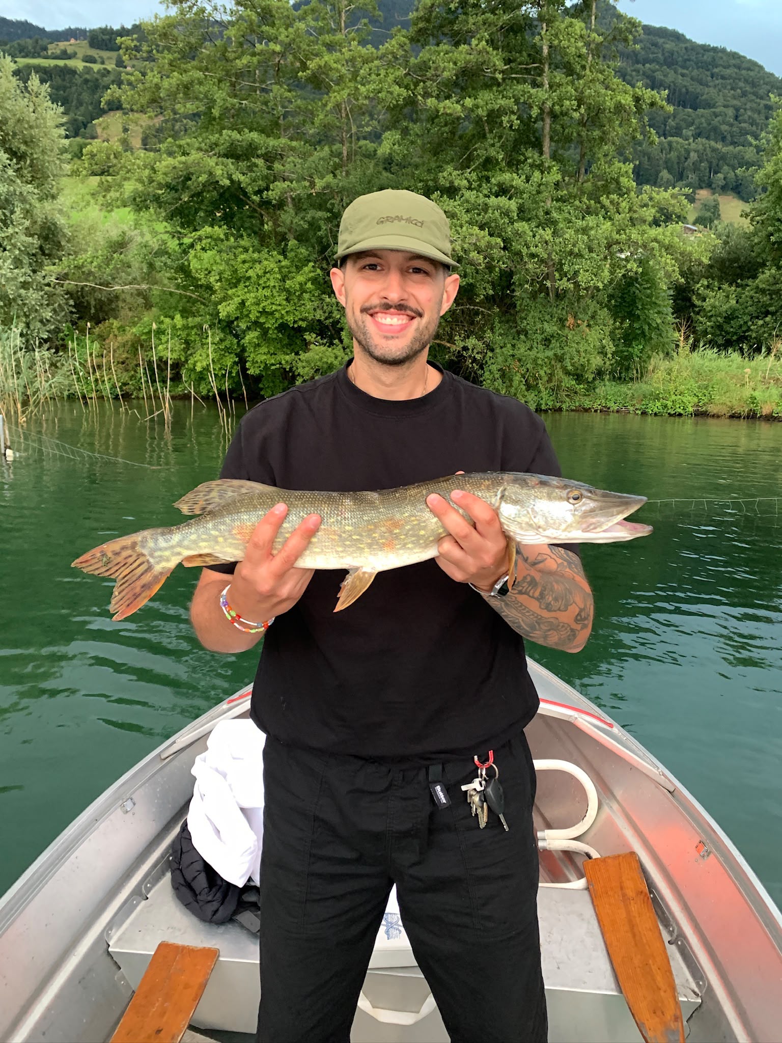Riesiger gefangener Fisch